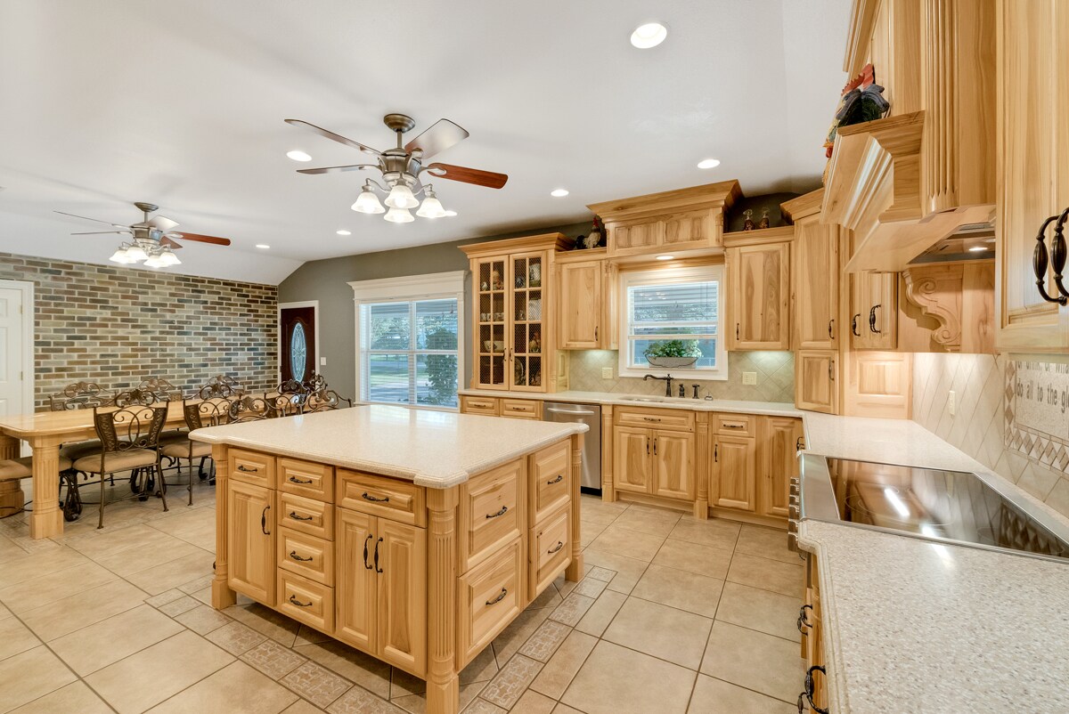 Building Photo - 59267 N Pearl Dr