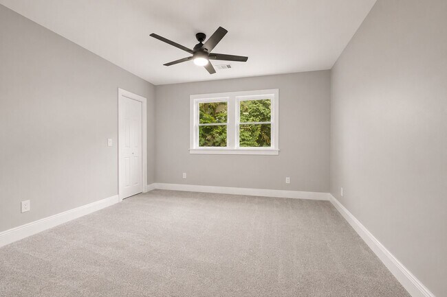 Building Photo - Move In by 6/5 & Save $500 OFF JUNE Rent — Fully Renovated Gem!!!