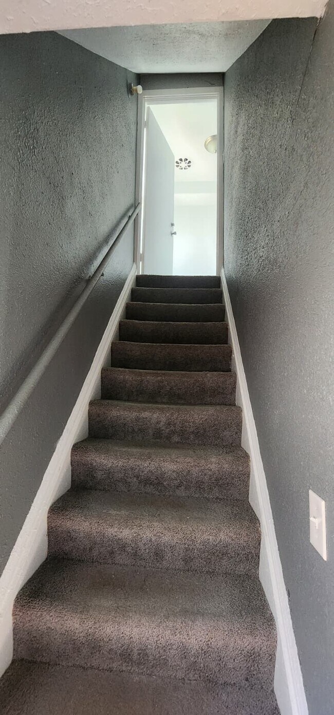 Building Photo - 16201 Turner St