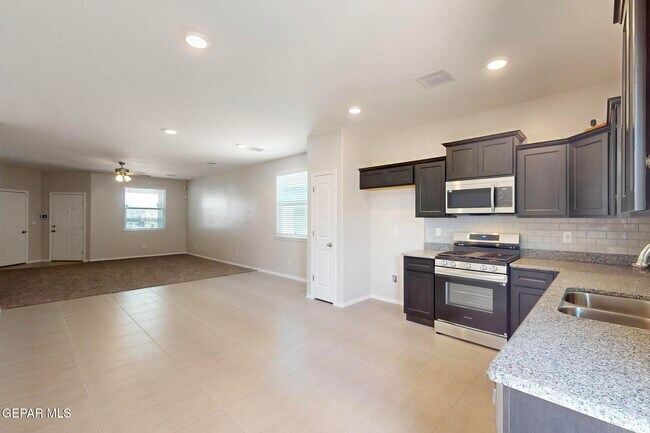 Building Photo - 15232 Hunch Ct