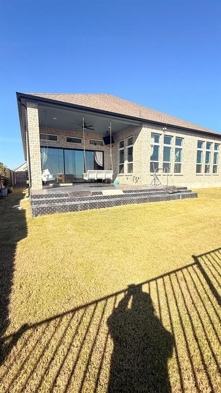 Building Photo - 20721 Dustin Ln