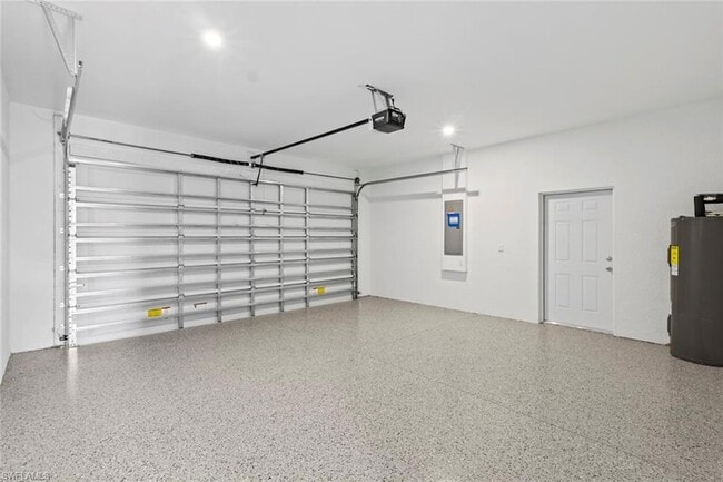 Building Photo - 3307 6th St SW