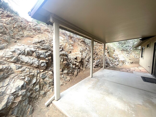 Building Photo - Immaculate 3-Bedroom Home in Yavapai Hills
