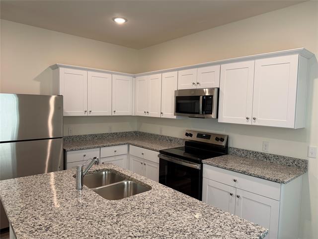 Building Photo - 609 Merced River Ln