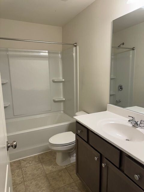 Building Photo - Beautiful Nearly New Townhome at Renaissance at South Park