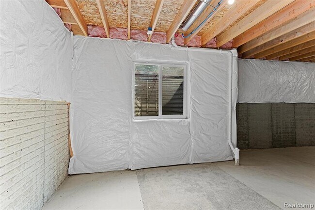 Building Photo - 2951 Andlaur Dr