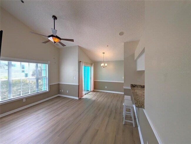 Building Photo - 3002 W Cleveland St