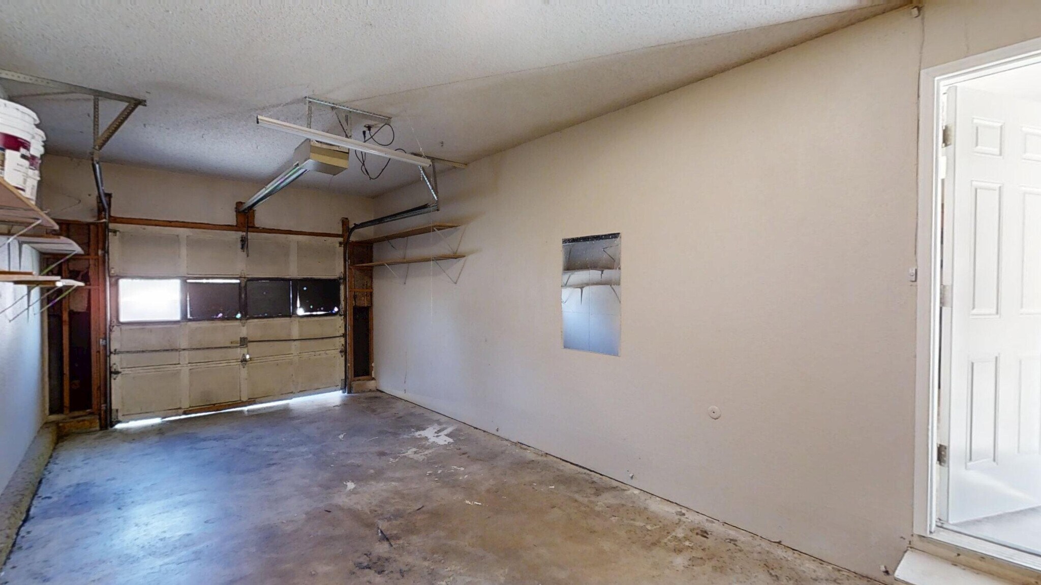 Building Photo - 2505 Gina Dr