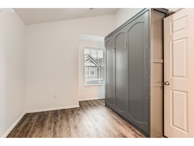 Building Photo - Charming Two-Story Home with Open Layout, ...