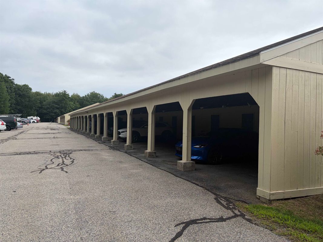 Building Photo - 107 White Cedar Blvd