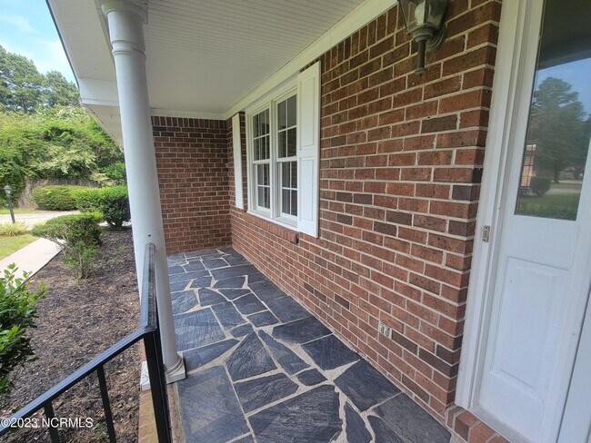 Building Photo - 4505 Wentworth Ct