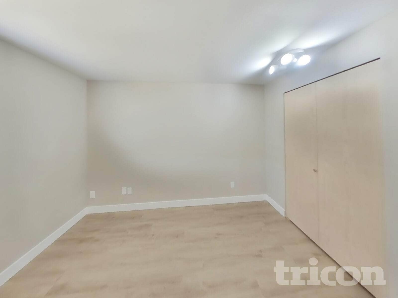 Building Photo - 5925 Beltway Loop SE