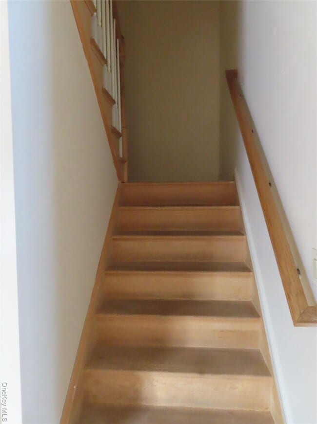 Building Photo - 71 Railroad Ave