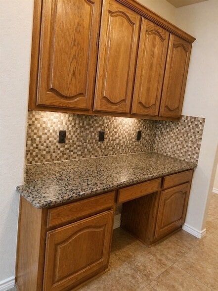 Building Photo - 8308 Rancho De La Osa Tr