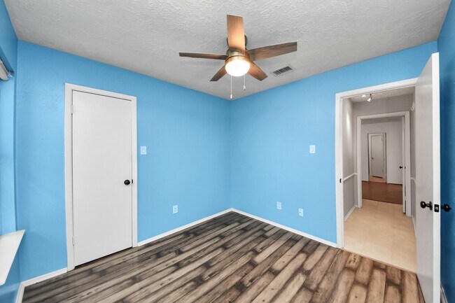 Building Photo - 3514 Spanish Acorn Ln