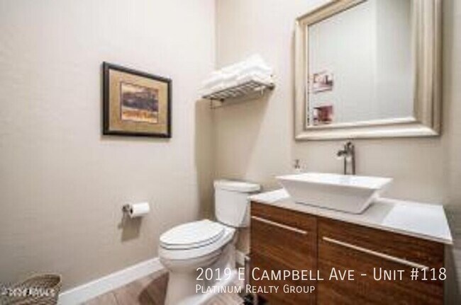 Building Photo - 2019 E Campbell Ave