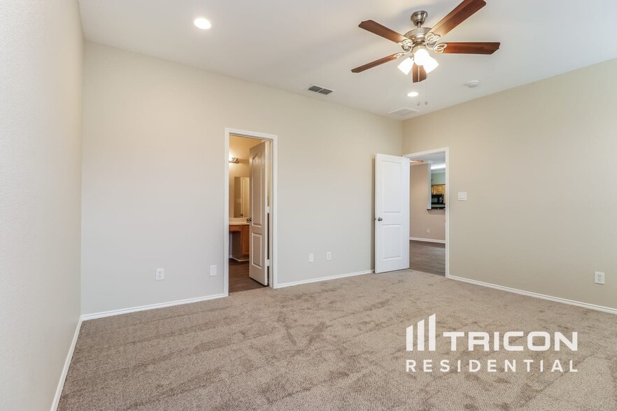 Building Photo - 13905 Rustler Pass Ranch Rd
