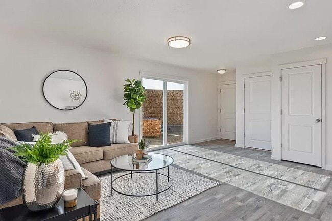 Building Photo - 39 S Drifter Loop