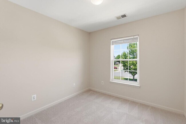 Building Photo - 8727 Chorley Way