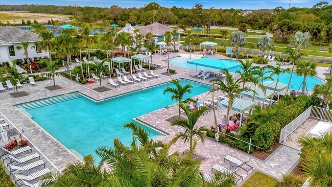 Building Photo - Stunning Brand New Build ~ Sarasota Grand Park 3 bed/3 bath/2 car garage