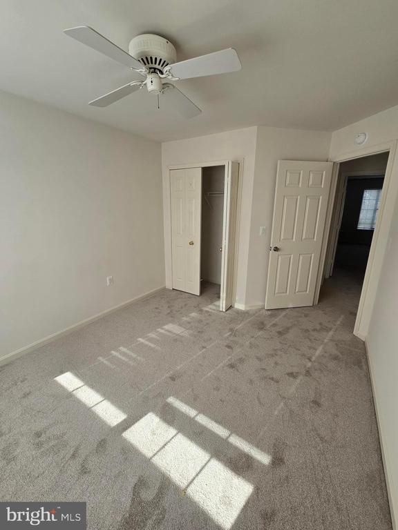 Building Photo - 11213 Heron Pl