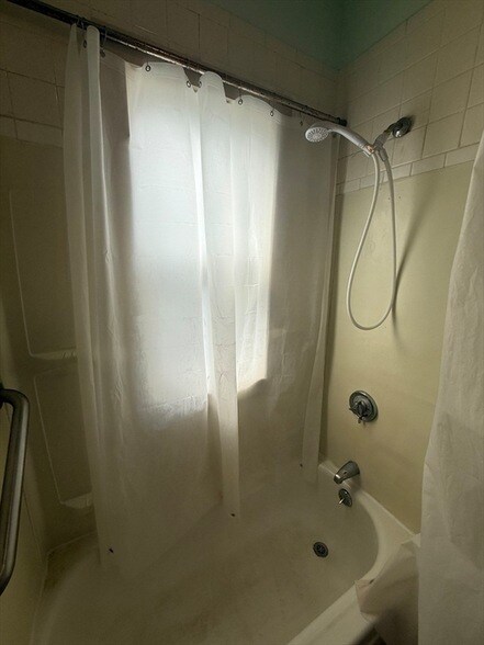 Building Photo - 57 Hoyle St