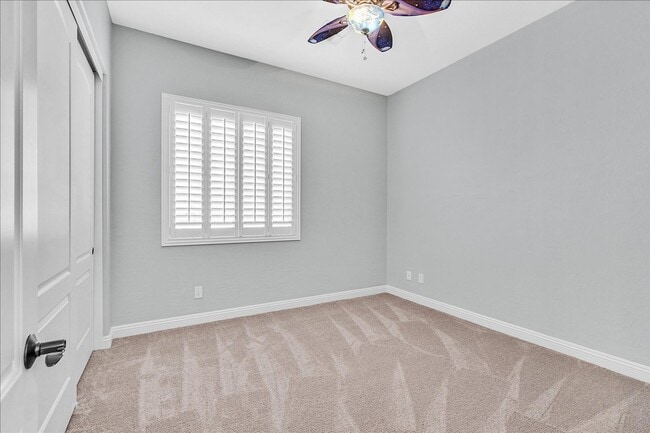 Building Photo - Stunning 1-story home in the prestigious Club at Madeira Canyon guard gated community!