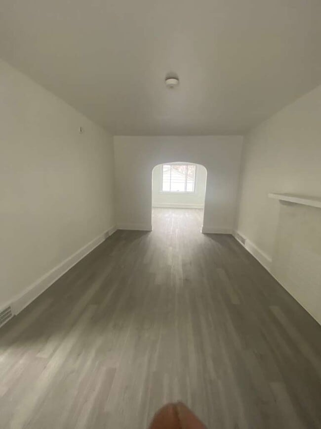 Building Photo - 712 Franklin Ave