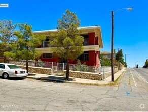 Building Photo - 500 Fewel St