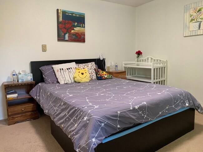 main bedroom - 8112 145th Ct NE