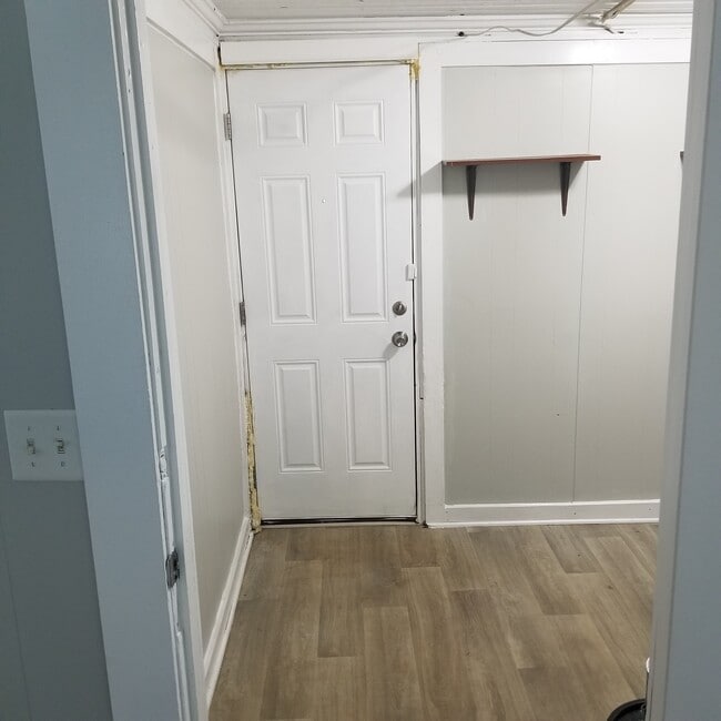Utility Room and Back Door - 100 Stone Dr