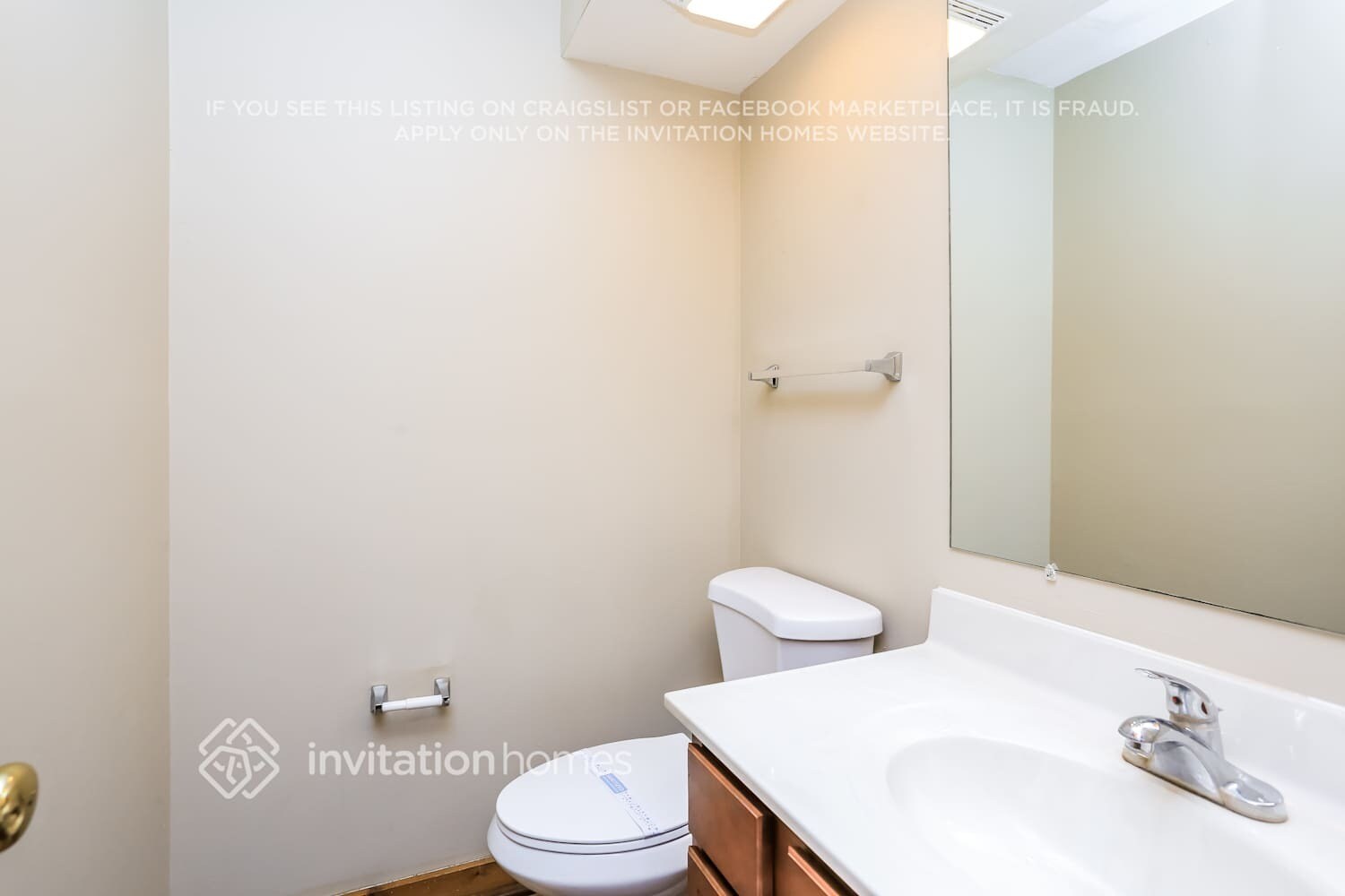 Building Photo - 14 Ross Ave