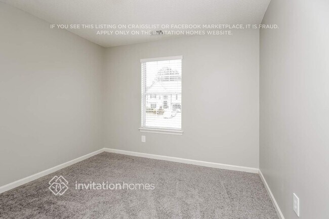 Building Photo - 5449 Sweetsprings Dr SW