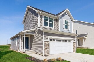 Building Photo - NEAR WAUKEE NORTHWEST!! 4 bedroom, 3 Bath Home In Waukee.