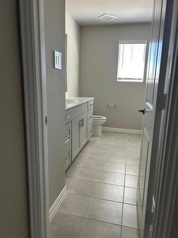 Building Photo - 416 Blanton St