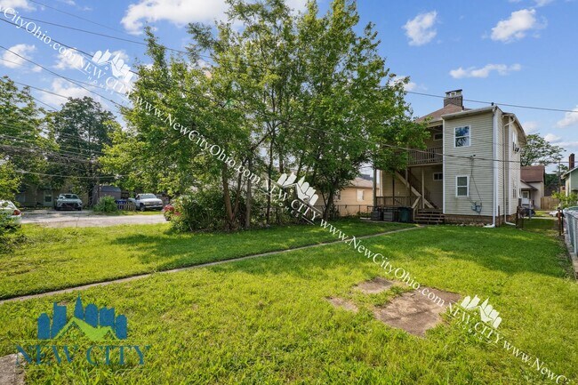 Building Photo - 940-942 Leona Avenue, Columbus, OH 43201