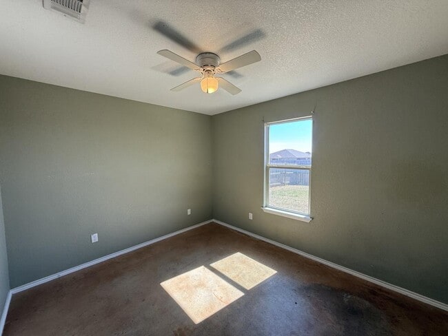 Building Photo - 3202 Rockwall Dr