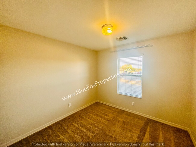 Building Photo - 5858 E Sanderling Dr