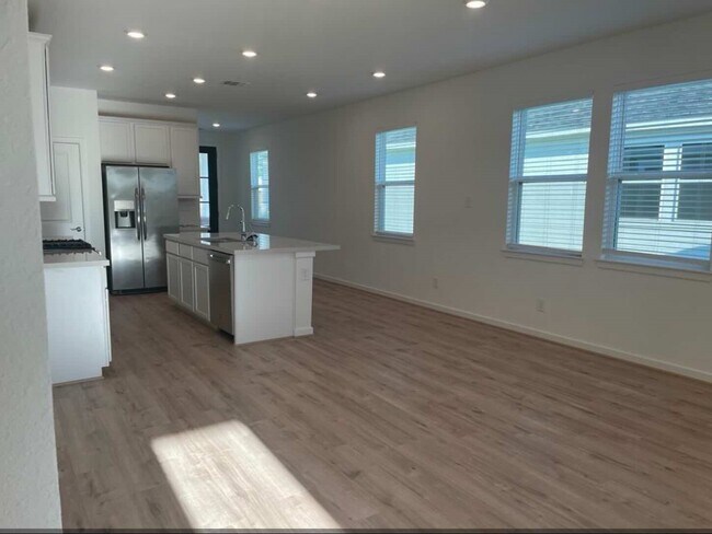 Building Photo - 7210 Cedar Hbr Ct