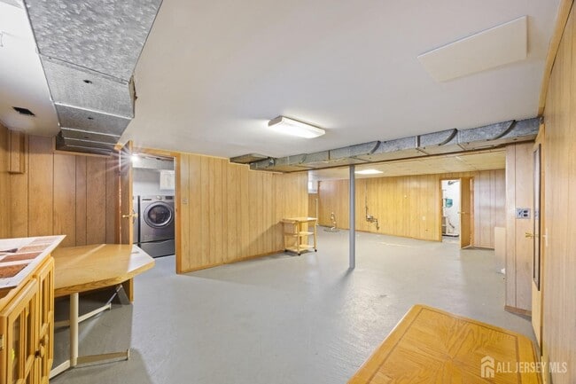 Building Photo - 298 Newark Ave