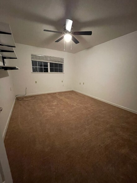 Building Photo - 4455 Glidden Way