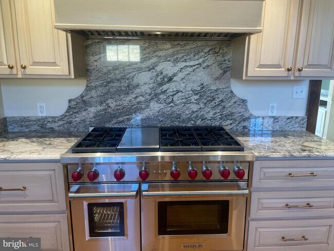 Building Photo - 2601 Butler Rd