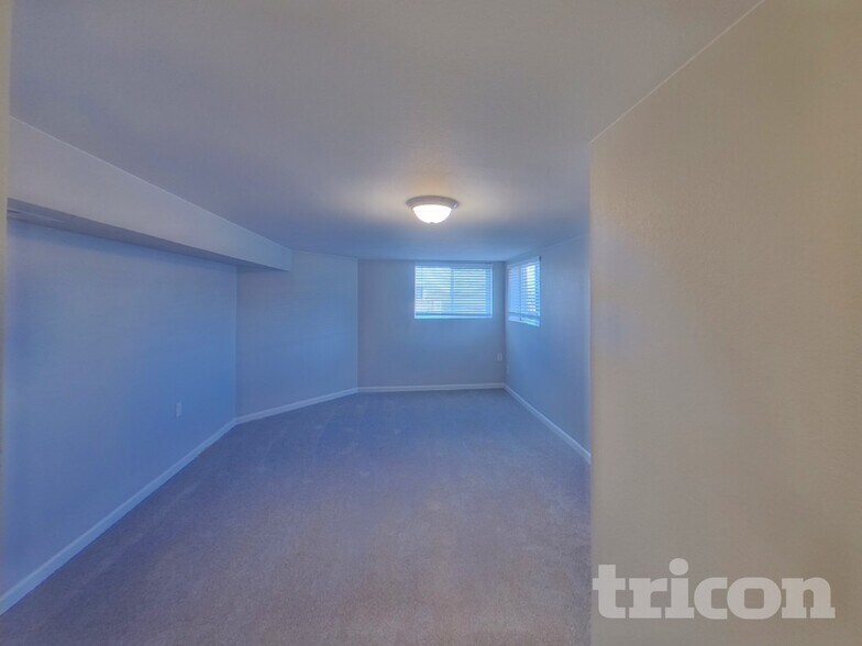 Building Photo - 20 El Sereno Dr