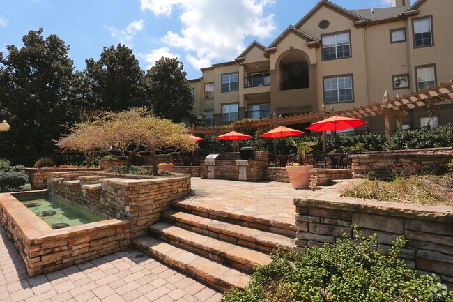 Primary Photo - Camden Dunwoody