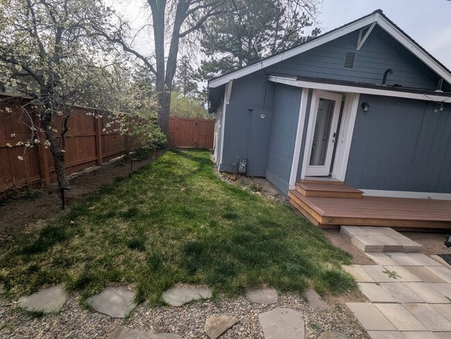 Building Photo - 402 NW 12th St