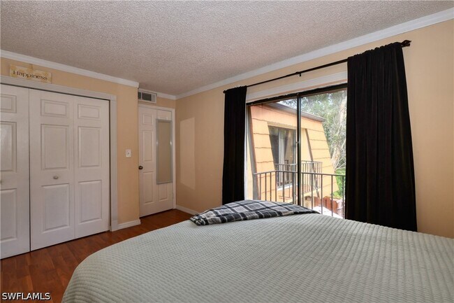 Building Photo - 1724 Park Meadows Dr