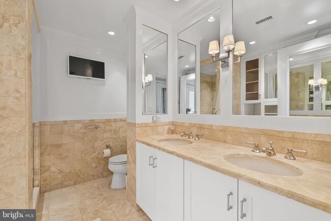 Building Photo - 1111 23rd St NW