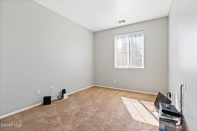 Building Photo - 5909 Viking