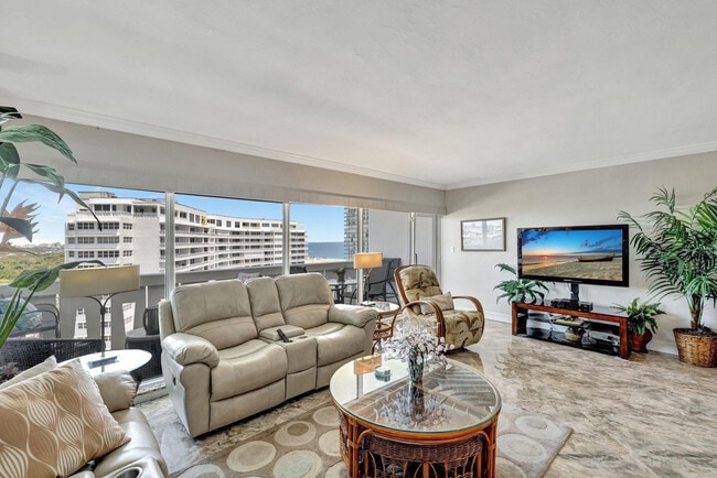 Building Photo - 2100 S Ocean Dr