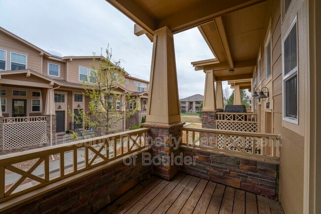 Building Photo - 1667 Venice Ln